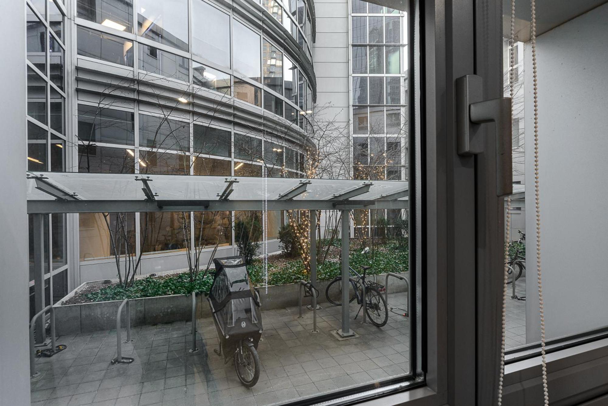 Lumina Design Studios With Beautiful View Varsavia Esterno foto
